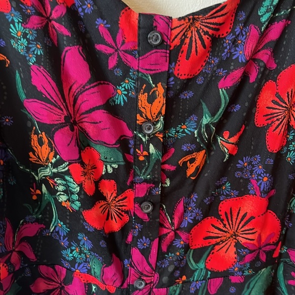 FINAL PRICE 🌺Ava & Viv Floral Sleeveless Dress - Picture 3 of 6